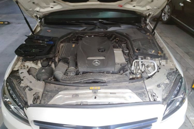 Used Mercedes-Benz C-Class 2018 C 200 Sport Edition Engine Bay