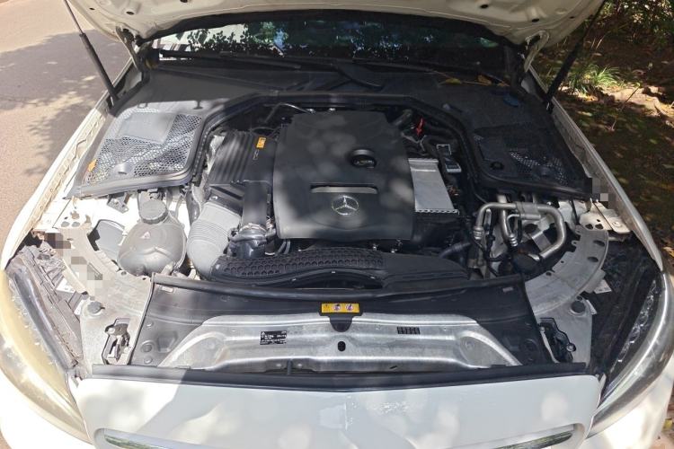 Used Mercedes-Benz C-Class 2018 C 180 L Fashion Edition Sport Version Engine Bay