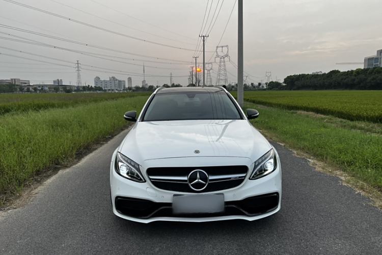 Used Mercedes-Benz C-Class 2018 C 200 Estate Exterior 1