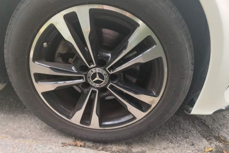 Used Mercedes-Benz C-Class 2018 C 200 Sport Edition Exterior 1