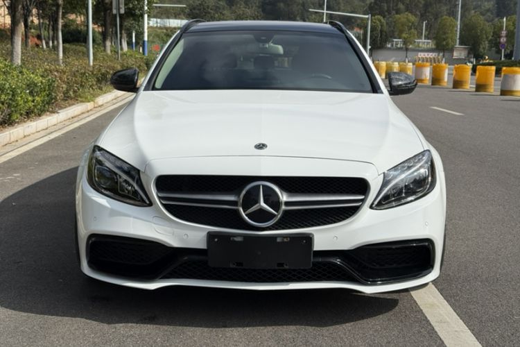 Used Mercedes-Benz C-Class 2018 C 200 Estate Exterior 1