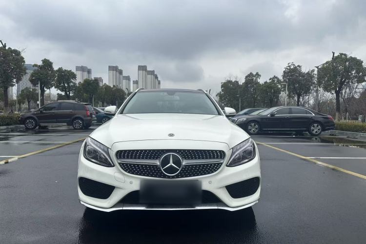 Used Mercedes-Benz C-Class 2018 C 200 Estate Exterior 1