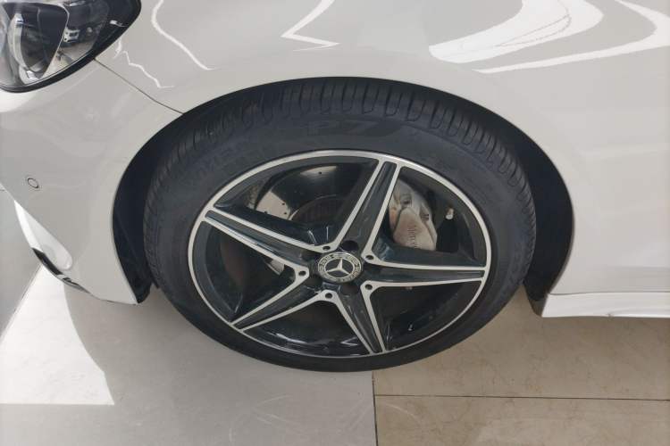 Used Mercedes-Benz C-Class 2018 C 200 Coupe Exterior 1