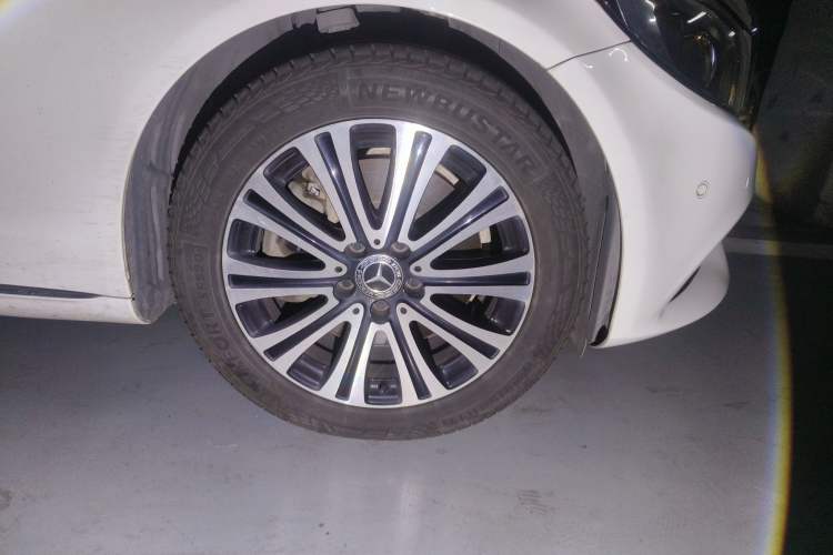 Used Mercedes-Benz C-Class 2018 C 200 L Exterior 1