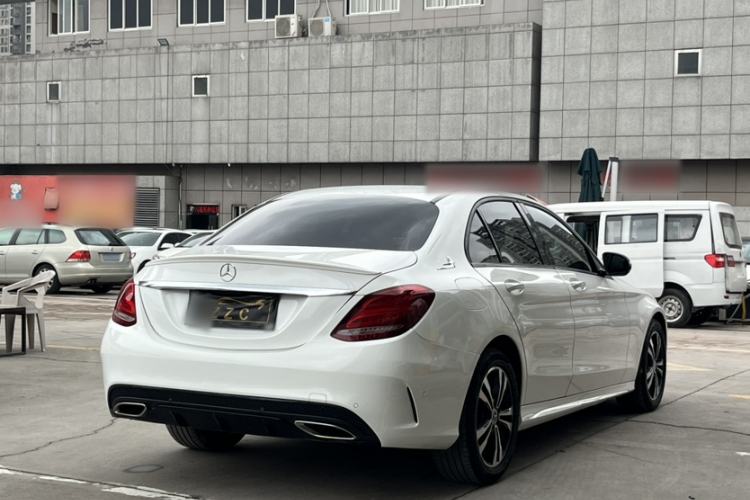 Used Mercedes-Benz C-Class 2018 C 200 Sport Edition Exterior 10