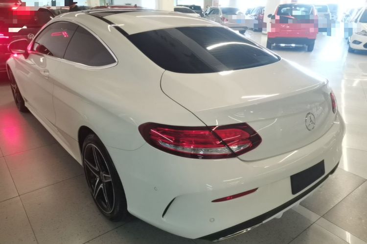 Used Mercedes-Benz C-Class 2018 C 200 Coupe Exterior 2