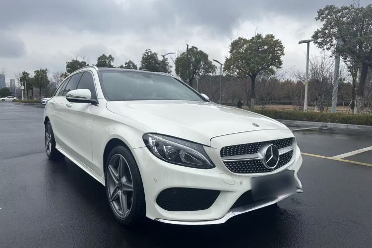Used Mercedes-Benz C-Class 2018 C 200 Estate Exterior 3