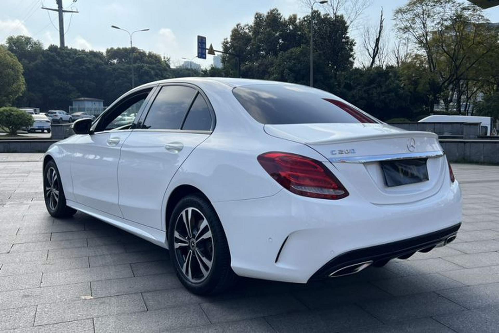 Used Mercedes-Benz C-Class 2018 C 200 Sport Edition Exterior 3