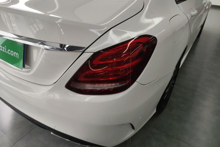 Used Mercedes-Benz C-Class 2018 C 200 Sport Edition Exterior 3