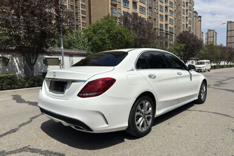 Used Mercedes-Benz C-Class 2018 C 180 L Fashion Edition Sport Version Exterior 4