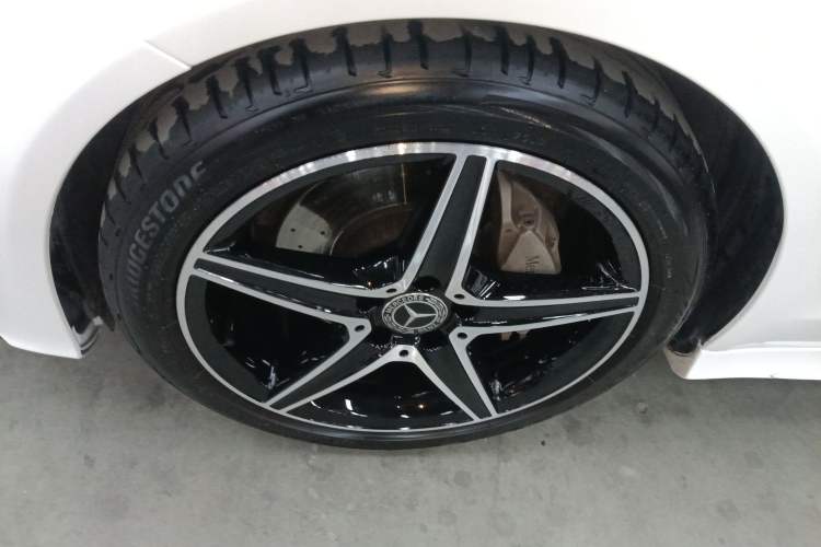 Used Mercedes-Benz C-Class 2018 C 200 Coupe Exterior 4