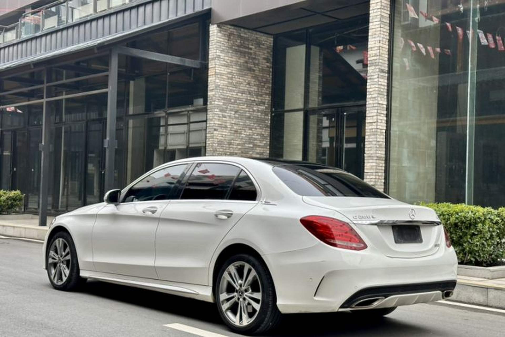 Used Mercedes-Benz C-Class 2018 C 200 L 4MATIC Sport Edition Exterior 4