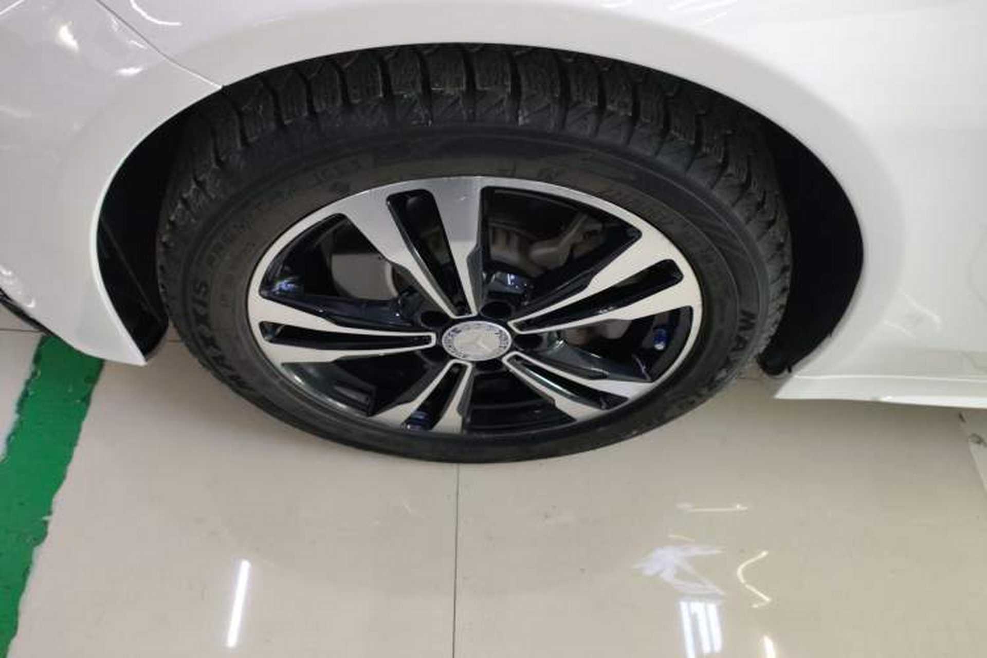 Used Mercedes-Benz C-Class 2018 C 200 Sport Edition Exterior 4