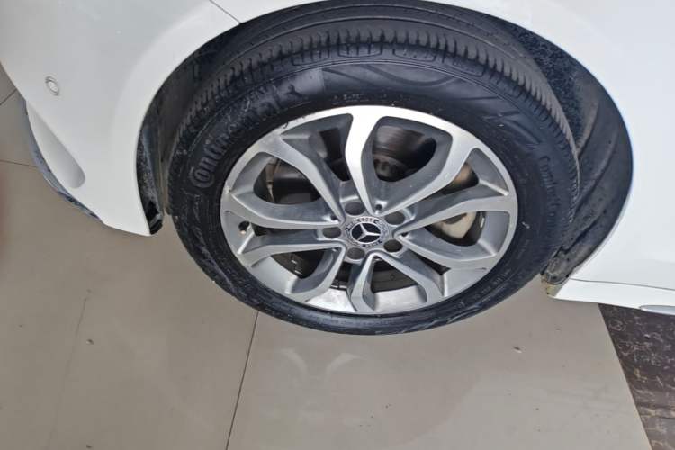 Used Mercedes-Benz C-Class 2018 C 180 L Fashion Edition Sport Version Exterior 4