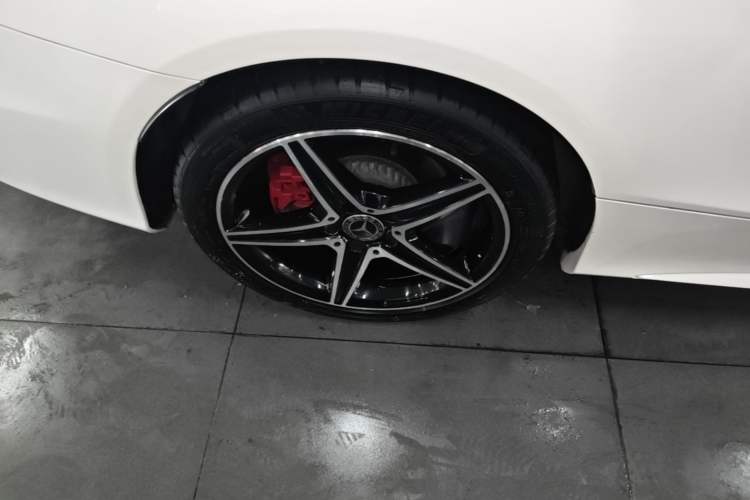 Used Mercedes-Benz C-Class 2018 C 200 Coupe Exterior 5