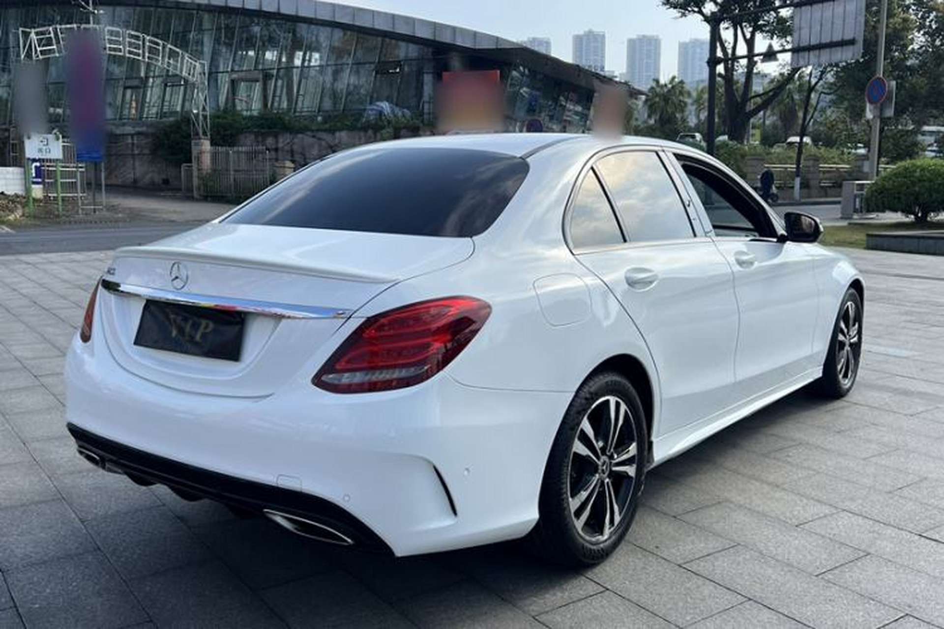 Used Mercedes-Benz C-Class 2018 C 200 Sport Edition Exterior 5