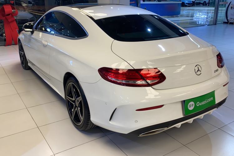 Used Mercedes-Benz C-Class 2018 C 200 Coupe Exterior 5