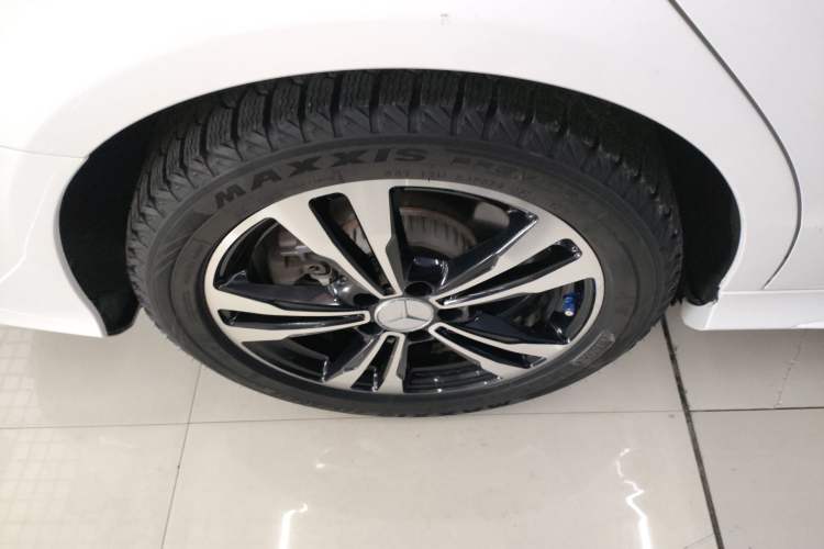 Used Mercedes-Benz C-Class 2018 C 200 Sport Edition Exterior 5