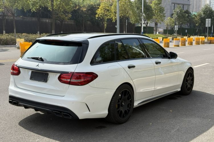 Used Mercedes-Benz C-Class 2018 C 200 Estate Exterior 6