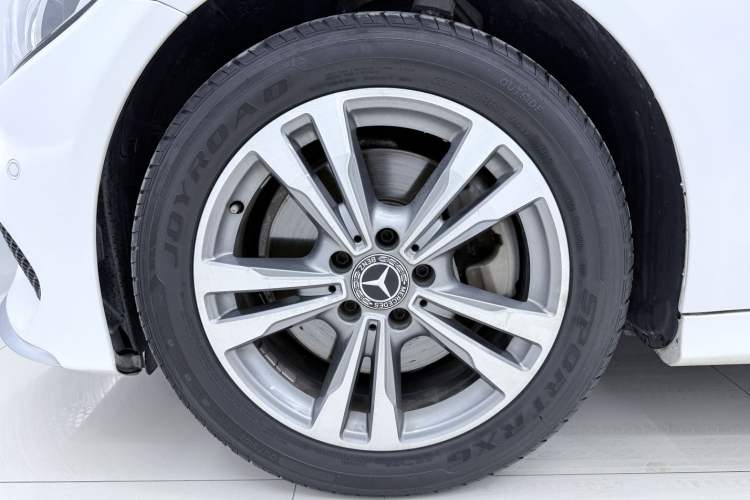 Used Mercedes-Benz C-Class 2018 C 200 L Sport Edition Exterior 6