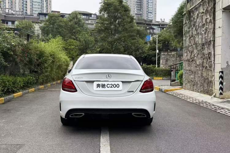 Used Mercedes-Benz C-Class 2018 C 200 Sport Edition Exterior 6