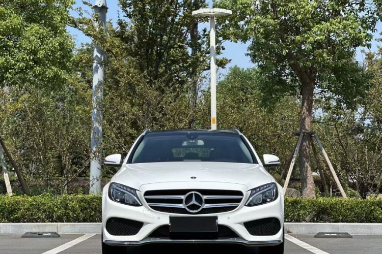 Used Mercedes-Benz C-Class 2018 C 200 Estate Exterior 7