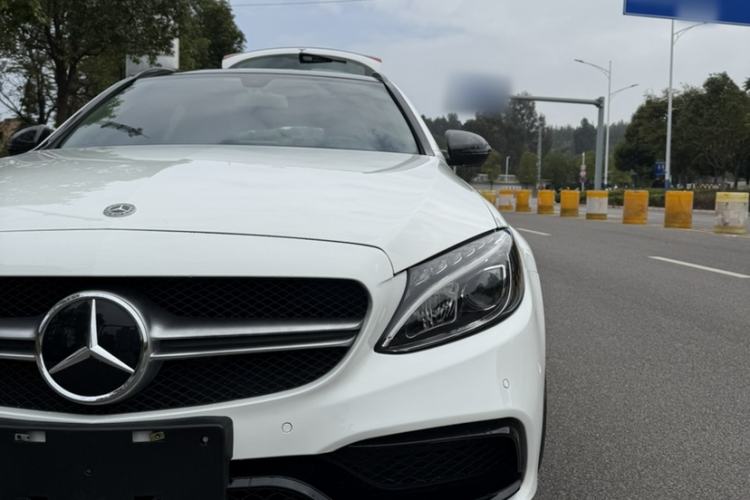 Used Mercedes-Benz C-Class 2018 C 200 Estate Exterior 8