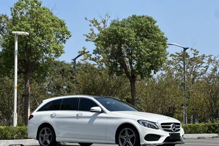 Used Mercedes-Benz C-Class 2018 C 200 Estate Exterior 8