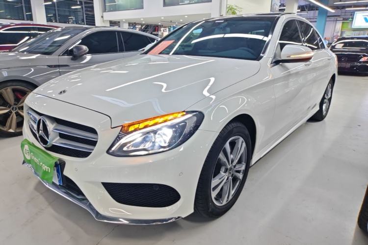 Used Mercedes-Benz C-Class 2018 C 200 L Sport Edition Guazi used car, China used car export, Used car for sale, Used Mercedes-Benz cars, Cheapest cars for sale