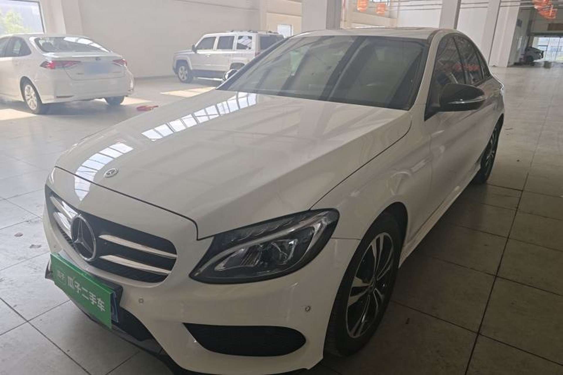 Used Mercedes-Benz C-Class 2018 C 200 Sport Edition Front Left 45 Deg