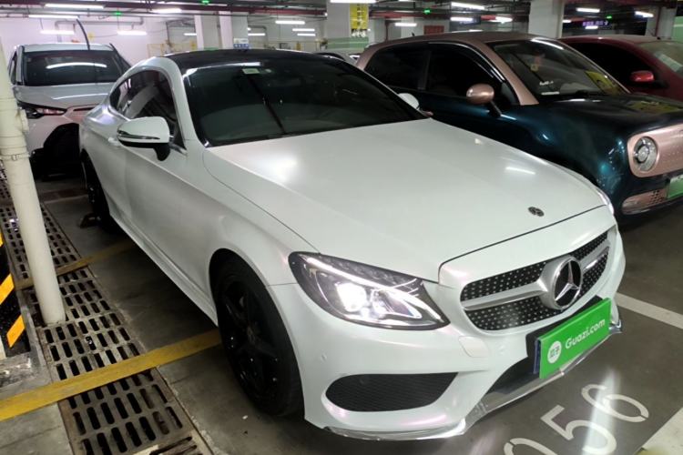 Used Mercedes-Benz C-Class 2018 C 200 Coupe Front Right 45 Deg