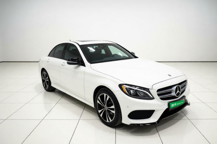 Used Mercedes-Benz C-Class 2018 C 200 Sport Edition Front Right 45 Deg