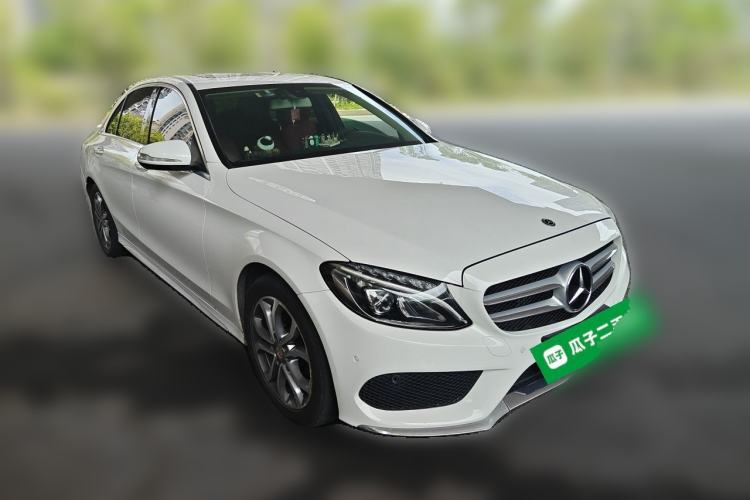 Used Mercedes-Benz C-Class 2018 C 180 L Fashion Edition Sport Version Front Right 45 Deg