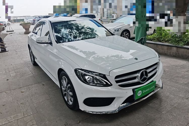 Used Mercedes-Benz C-Class 2018 C 180 L Fashion Edition Sport Version Front Right 45 Deg