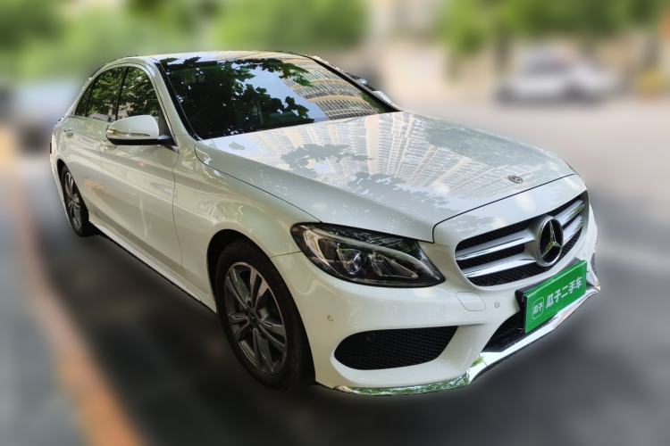 Used Mercedes-Benz C-Class 2018 C 200 L Sport Edition Front Right 45 Deg