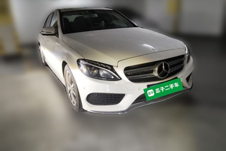 Used Mercedes-Benz C-Class 2018 C 180 L Fashion Edition Sport Version Front Right 45 Deg