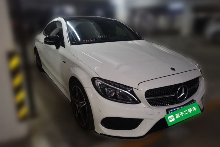Used Mercedes-Benz C-Class 2018 C 200 Coupe Front Right 45 Deg