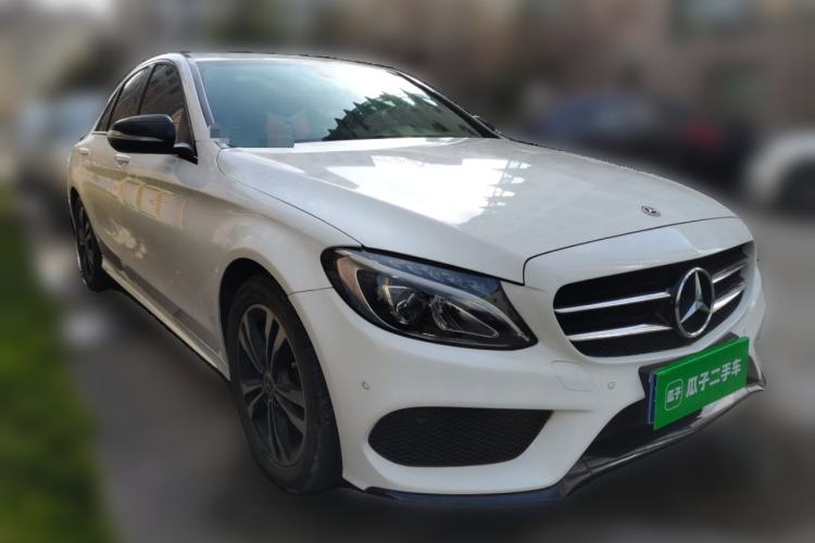 Used Mercedes-Benz C-Class 2018 C 200 Sport Edition Front Right 45 Deg
