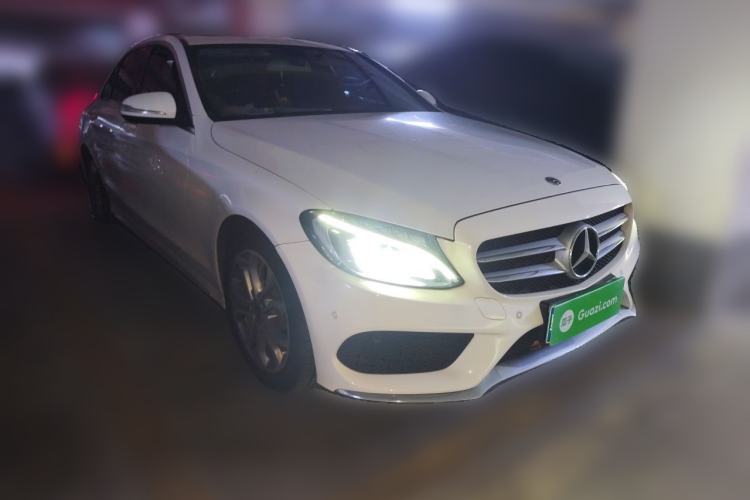 Used Mercedes-Benz C-Class 2018 C 180 L Fashion Edition Sport Version Front Right 45 Deg