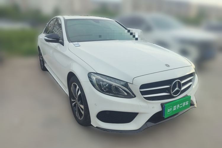 Used Mercedes-Benz C-Class 2018 C 200 Sport Edition Front Right 45 Deg