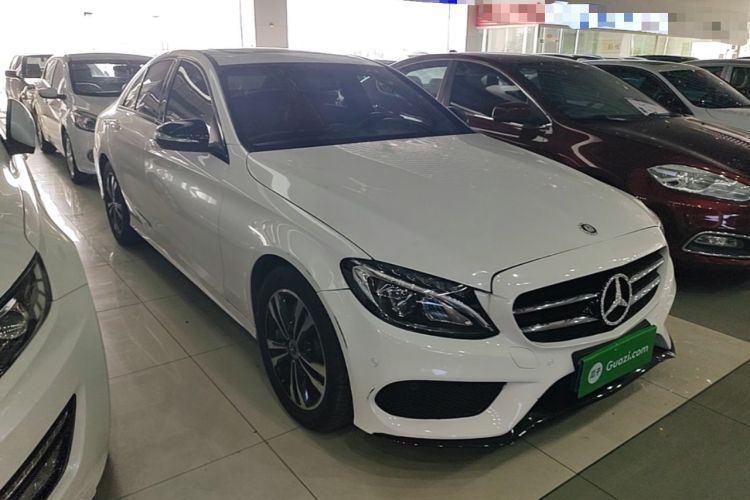 Used Mercedes-Benz C-Class 2018 C 200 Sport Edition Front Right 45 Deg