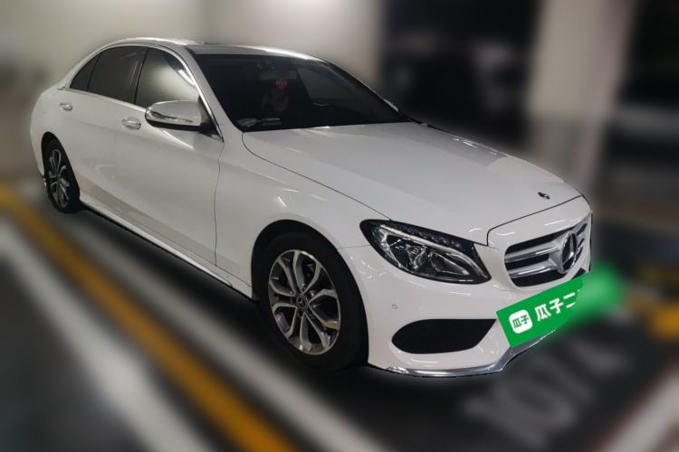 Used Mercedes-Benz C-Class 2018 C 180 L Fashion Edition Sport Version Front Right 45 Deg