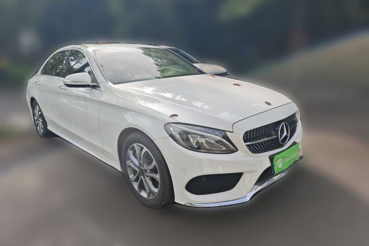 Used Mercedes-Benz C-Class 2018 C 180 L Fashion Edition Sport Version Front Right 45 Deg