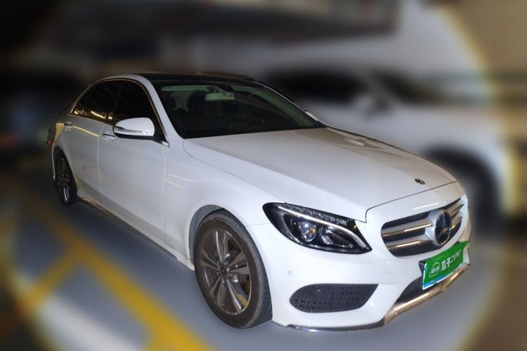 Used Mercedes-Benz C-Class 2018 C 200 L Sport Edition Front Right 45 Deg