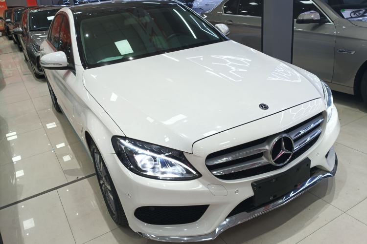 Used Mercedes-Benz C-Class 2018 C 200 L Sport Edition Front Right 45 Deg