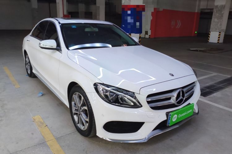 Used Mercedes-Benz C-Class 2018 C 180 L Fashion Edition Sport Version Front Right 45 Deg