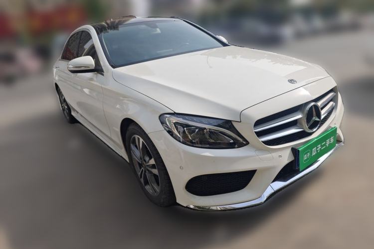 Used Mercedes-Benz C-Class 2018 C 200 L Sport Edition Front Right 45 Deg