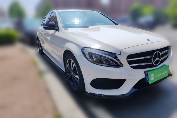 Used Mercedes-Benz C-Class 2018 C 200 Sport Edition Front Right 45 Deg
