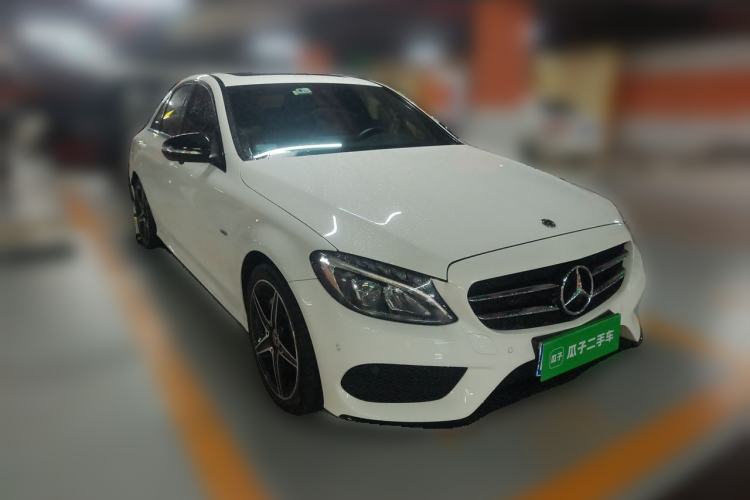 Used Mercedes-Benz C-Class 2018 C 200 Achievement Special Edition Front Right 45 Deg