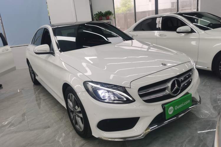 Used Mercedes-Benz C-Class 2018 C 200 L Sport Edition Front Right 45 Deg
